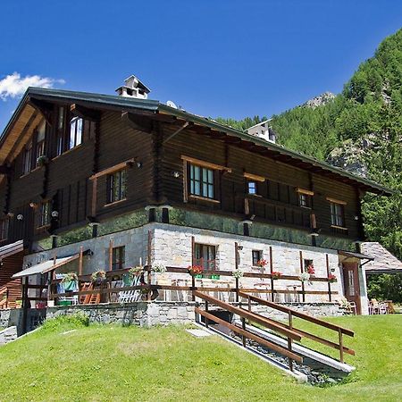 Hotel California Champoluc Exterior foto