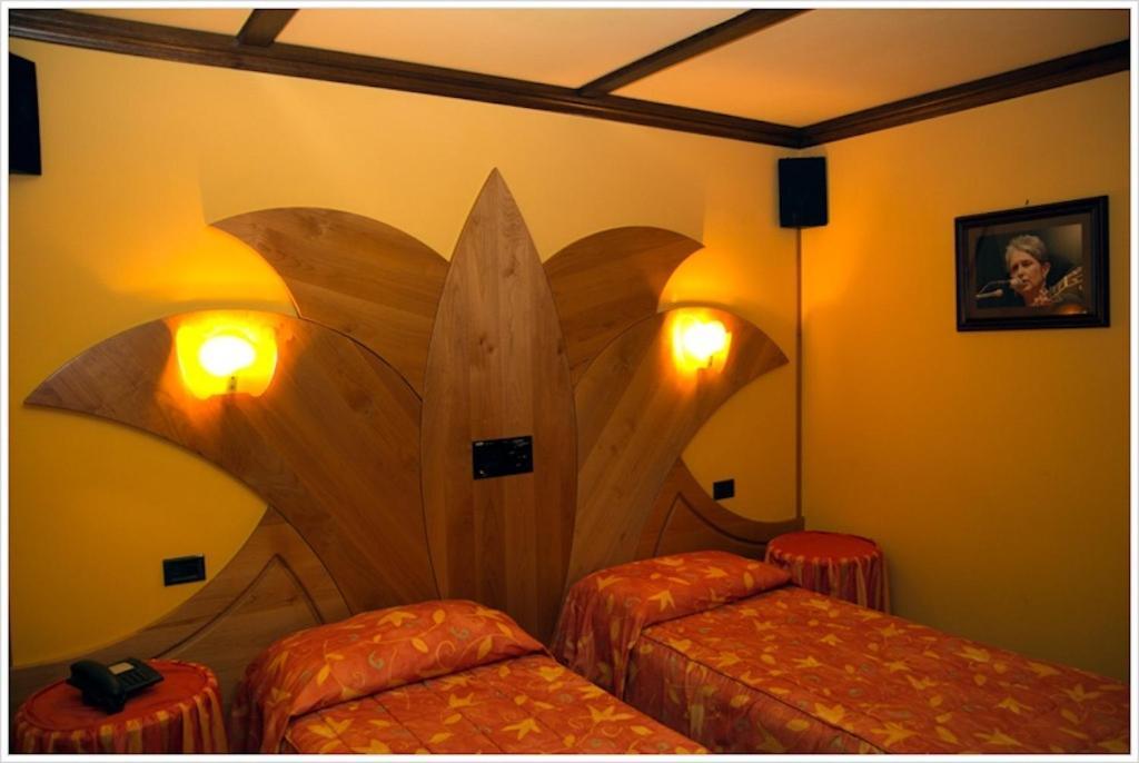 Hotel California Champoluc Exterior foto